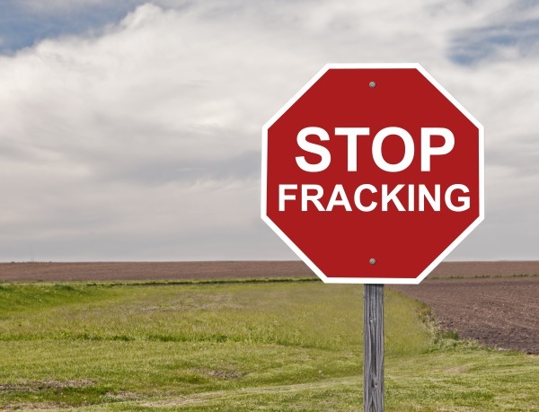 how the negative environmental effect of fracking is benefiting eor
